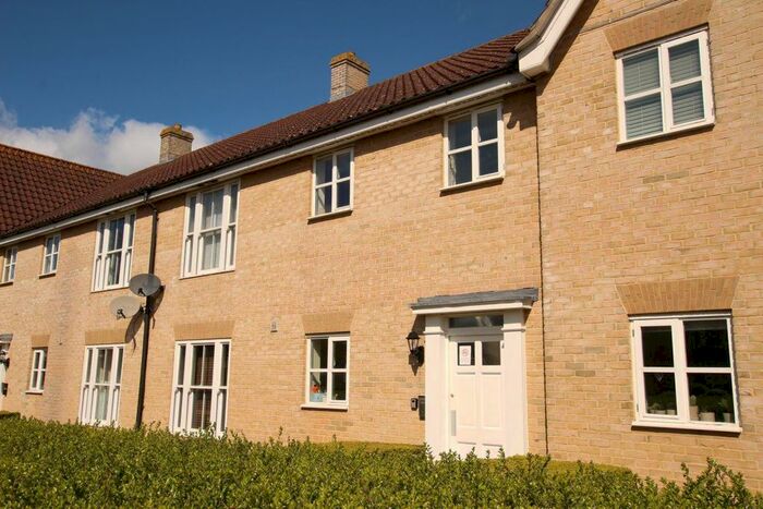 2 Bedroom Flat To Rent In Bromedale Avenue, Mulbarton, Norwich, NR14