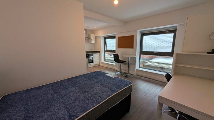 Studio To Rent In Fargate, Sheffield, S1