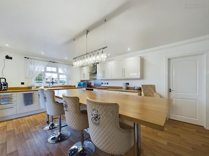 2 Bedroom Detached Bungalow For Sale In Fleet Road, Holbeach, PE12