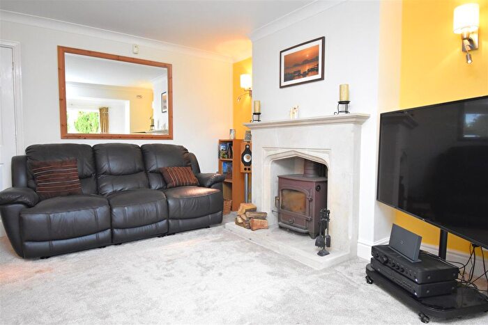 4 Bedroom Detached House To Rent In Moor Monkton, York, YO26