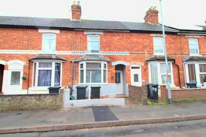 2 Bedroom Terraced House To Rent In Cromwell Road, Rushden, NN10
