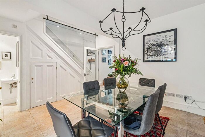 4 Bedroom Property For Sale In St. Dunstans Road, London, W6