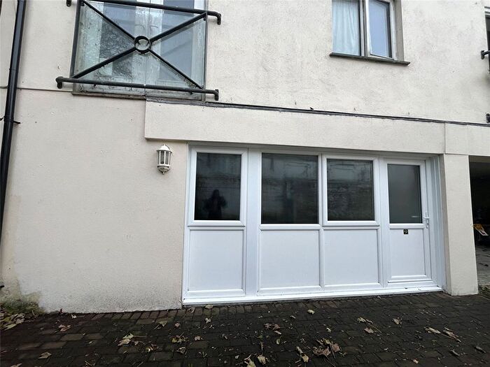 1 Bedroom Flat For Sale In Wendron Street, Helston, Cornwall, TR13