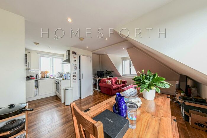 1 Bedroom Flat To Rent In Gladstone Court, Anson Road, Willesden Green, NW2