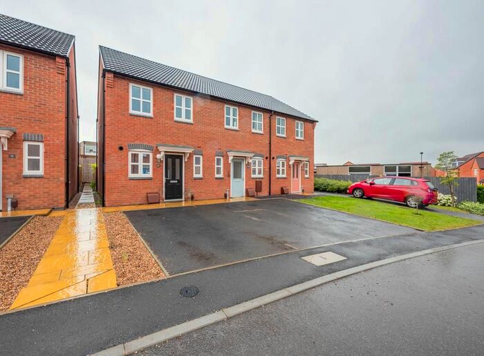 2 Bedroom Semi-Detached House To Rent In Summer Drive, West Bridgford, Nottingham, NG2