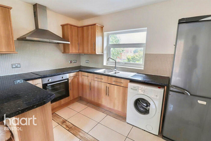 2 Bedroom Apartment To Rent In Rochester Road, Bristol, BS4