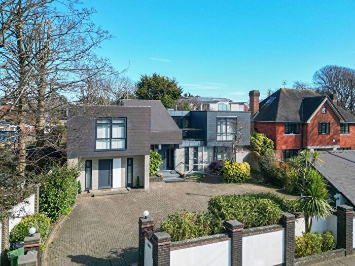 6 Bedroom Detached House For Sale In Dyke Road Avenue, Brighton, BN1