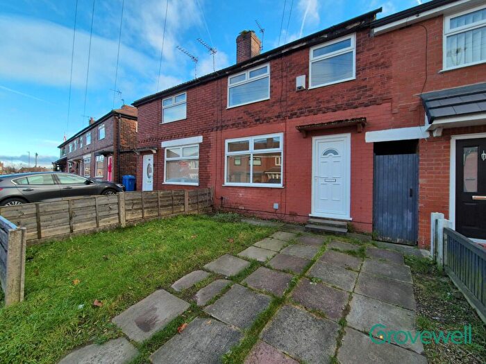 2 Bedroom Terraced House To Rent In Clough Road, Droylsden, Manchester, M43