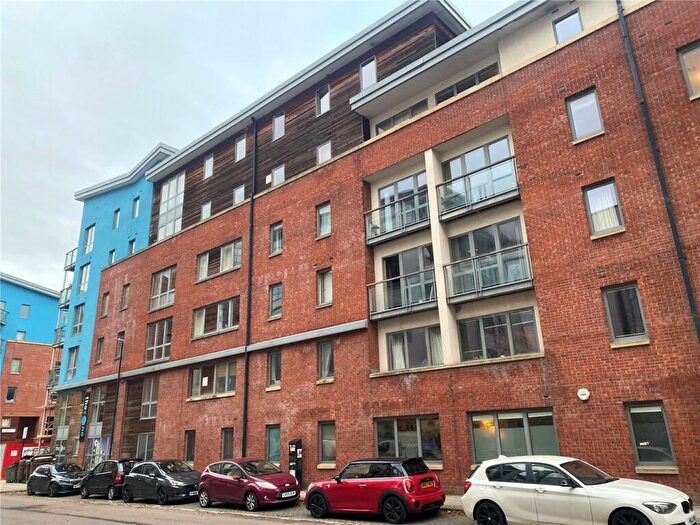 Studio To Rent In Ratcliffe Court, Temple Quay, City Centre, Bristol, BS2
