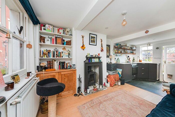 1 Bedroom Terraced House For Sale In St. John Street, Lewes, BN7