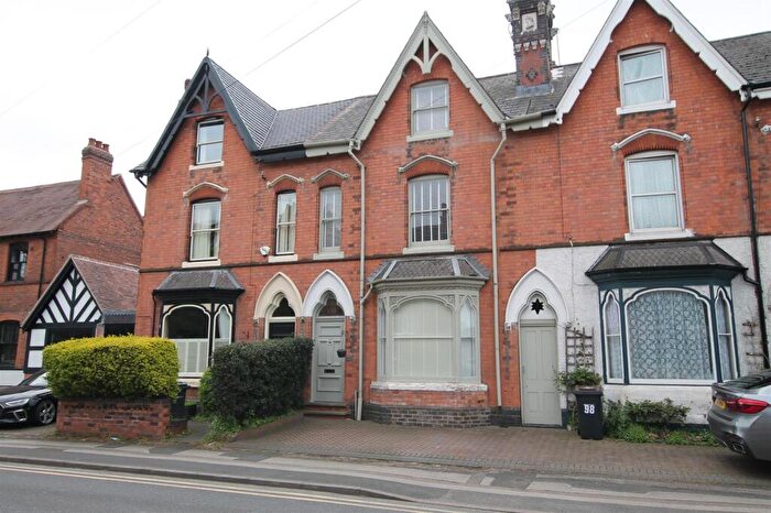 4 Bedroom Terraced House To Rent In Victoria Road, Sutton Coldfield, B72
