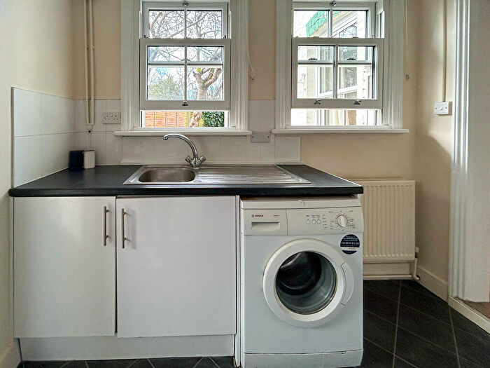 2 Bedroom End Of Terrace House To Rent In Church Lane, Trumpington, Cambridge, CB2