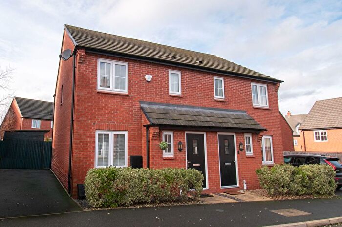 3 Bedroom Semi Detached House For Sale In Mulberry Way, Rothley, LE7