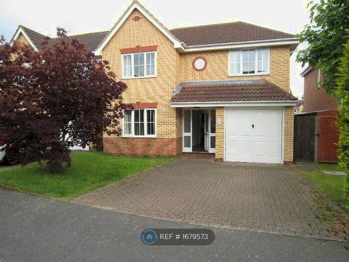4 Bedroom Detached House To Rent In Whitegate Close, Cambridge, CB24