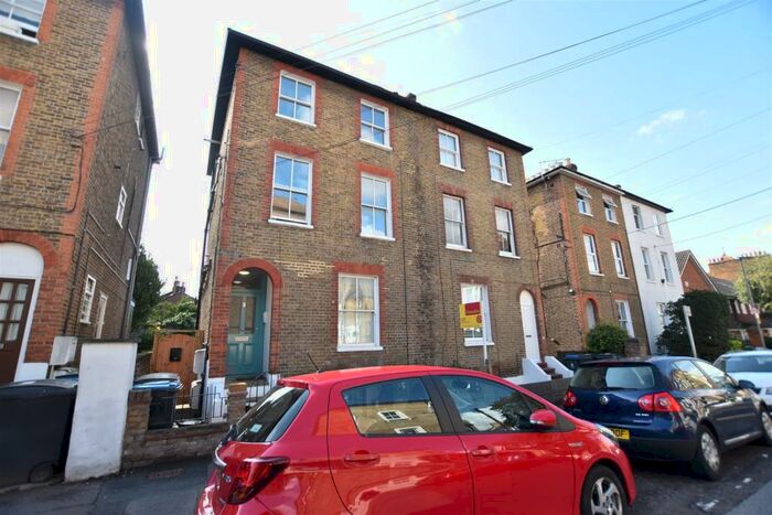 1 Bedroom Apartment To Rent In St. Andrews Road, Surbiton, KT6
