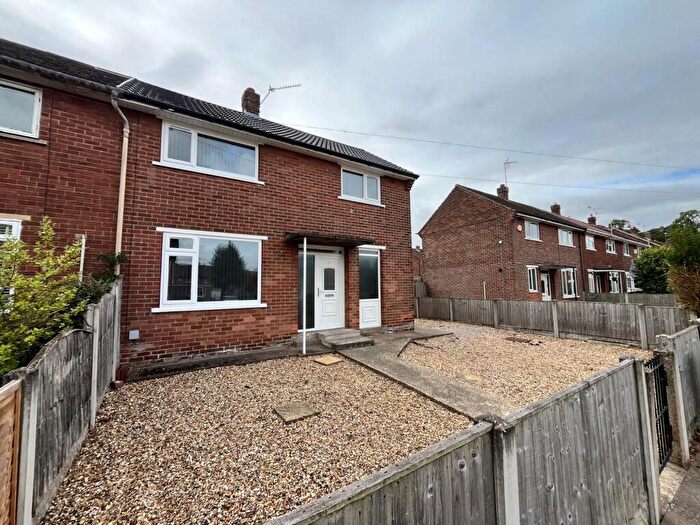 2 Bedroom End Of Terrace House To Rent In Lilac Grove, Doncaster, DN4