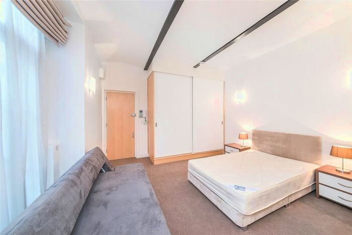 Studio To Rent In Cranley Gardens, London, SW7