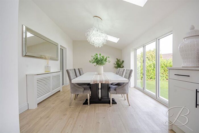 5 Bedroom Detached House For Sale In The Avenue, Mansfield, NG18