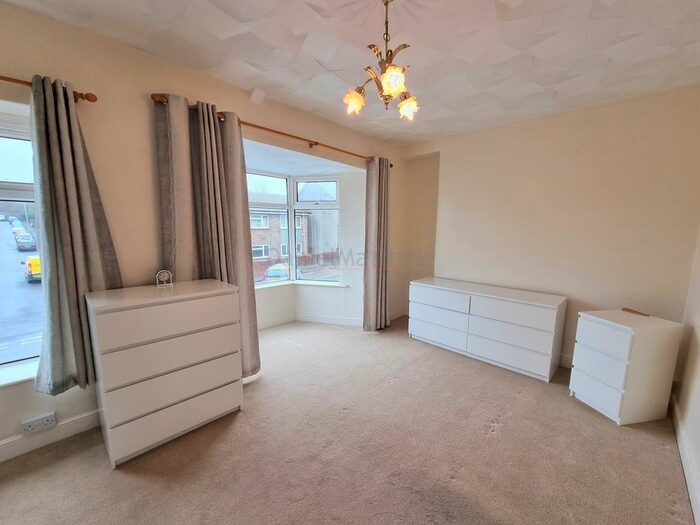 3 Bedroom Terraced House For Sale In Acland Road, Bridgend, Bridgend County., CF31
