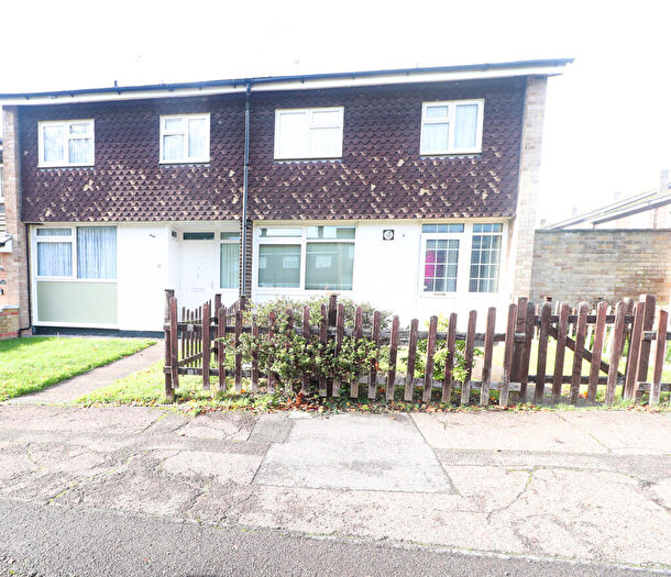 3 Bedroom End Of Terrace House To Rent In Corbridge Road, Reading, RG2
