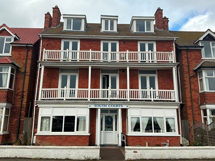 1 Bedroom Flat To Rent In South Parade, Skegness, PE25