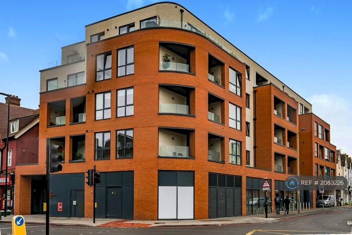 1 Bedroom Flat To Rent In Masons Hill, Bromley, BR2