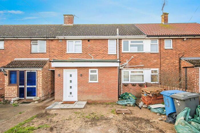 4 Bedroom Terraced House For Sale In Redwing Close, Ipswich, IP2