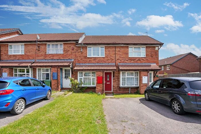 2 Bedroom Terraced House To Rent In Hadland Road, Abingdon, OX14