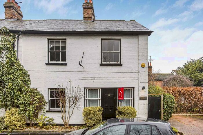 4 Bedroom Semi-Detached House To Rent In Hadham Cross, Much Hadham, SG10