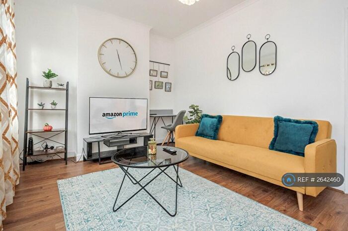 3 Bedroom Maisonette To Rent In Morieux Road, London, E10