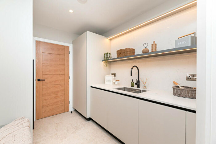 5 Bedroom Detached House For Sale In Greystones, Kettlesing, Harrogate, HG3