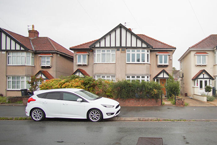 3 Bedroom Property To Rent In Vassall Road, BS16