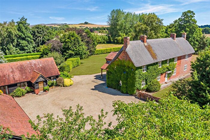 4 Bedroom Detached House For Sale In Beechingstoke, Pewsey, Wiltshire, SN9