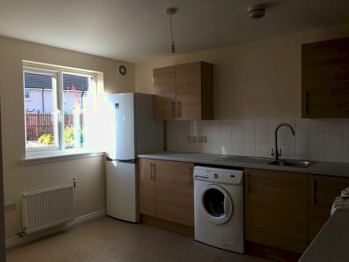 3 Bedroom Flat To Rent In Kirklands Park Crescent, Kirkliston, EH29