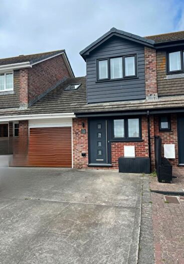 2 Bedroom Property To Rent In Pydar Close, Newquay, TR7