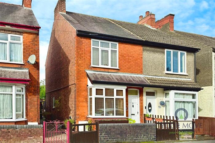 3 Bedroom Semi-Detached House For Sale In Crescent Road, Hugglescote, Coalville, Leicestershire, LE67