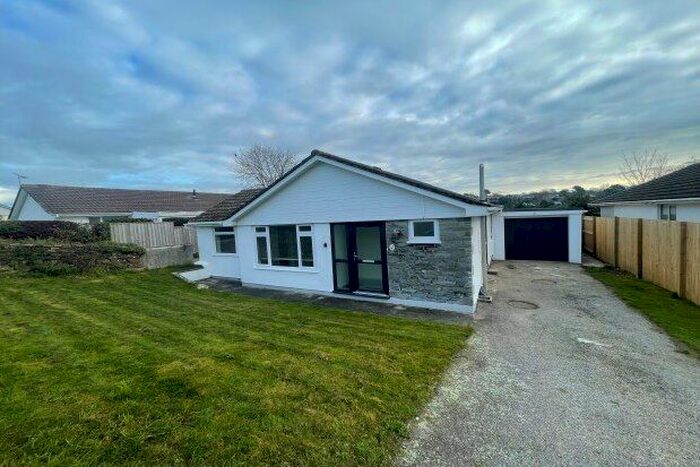 3 Bedroom Bungalow To Rent In Daubuz Close, Truro, TR1