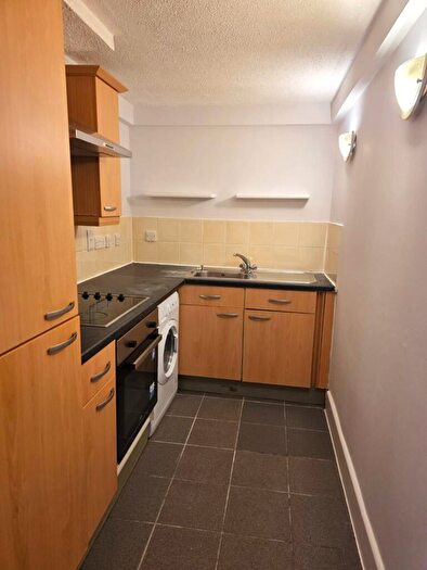 2 Bedroom Flat To Rent In Artichoke Hill, London, E1W