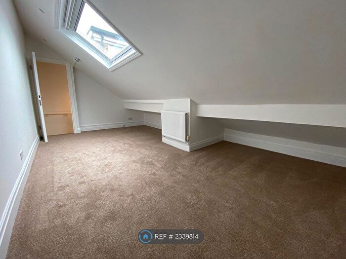 3 Bedroom Flat To Rent In St. Andrews Road South, Lytham St. Annes, FY8