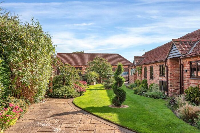 4 Bedroom Detached House For Sale In Old Moat Court, Nottingham, NG12