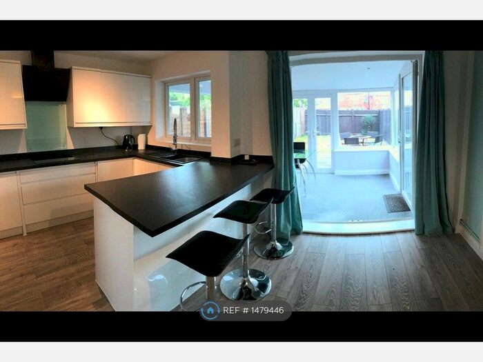 2 Bedroom Terraced House To Rent In Calder Walk, Leamington Spa, CV31