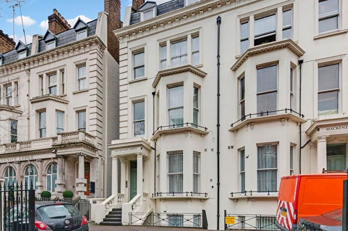 2 Bedroom Flat For Sale In Maida Vale, Maida Vale, London, W9