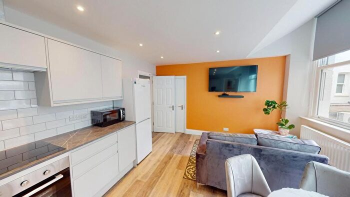 6 Bedroom Flat To Rent In Saint Nicholas Street, Bristol, BS1