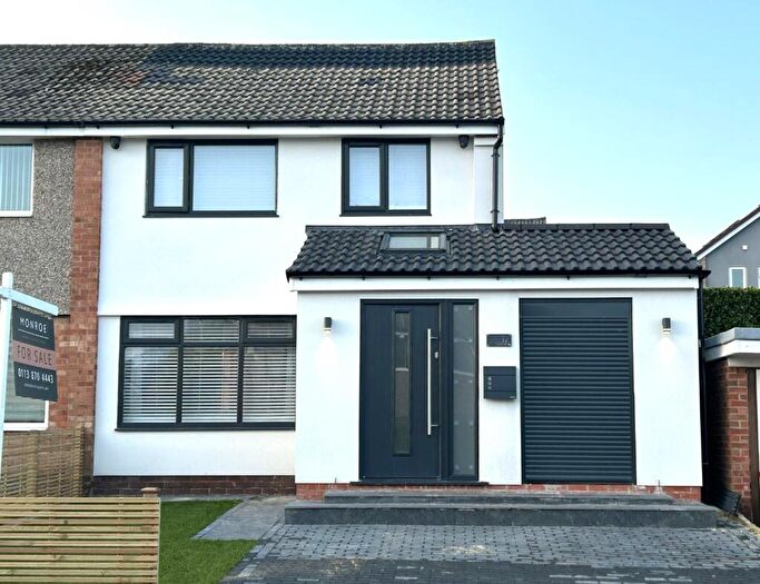 3 Bedroom Semi Detached House For Sale In Linton Drive, Alwoodley, LS17
