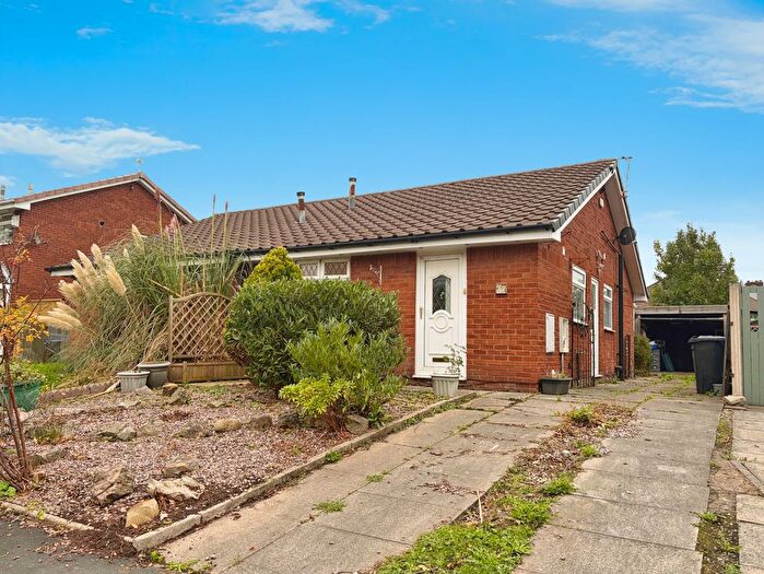 2 Bedroom Semi Detached Bungalow For Sale In Cottesmore Way, Golborne, WA3