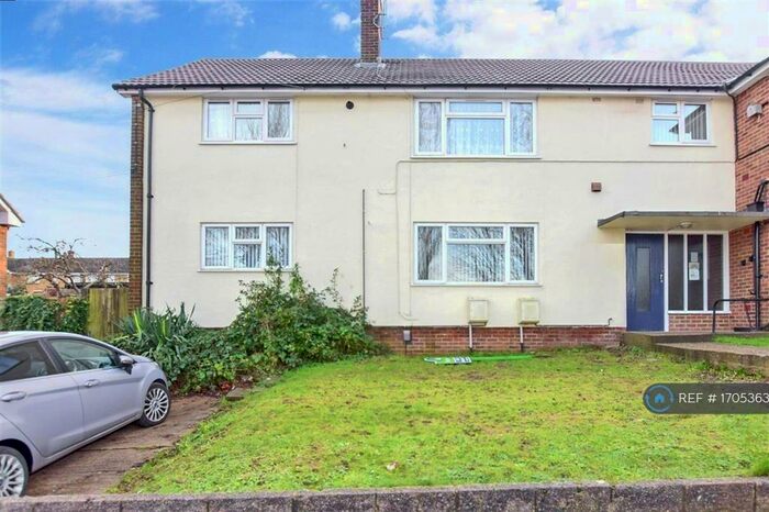 2 Bedroom Flat To Rent In Arethusa Road, Rochester, ME1