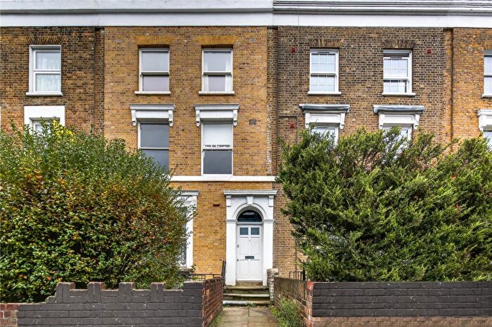 1 Bedroom Flat To Rent In New Cross Road, London, SE14