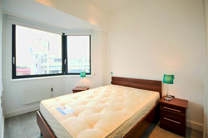 1 Bedroom Flat To Rent In Verona Apartments, Wellington Street, Slough, SL1