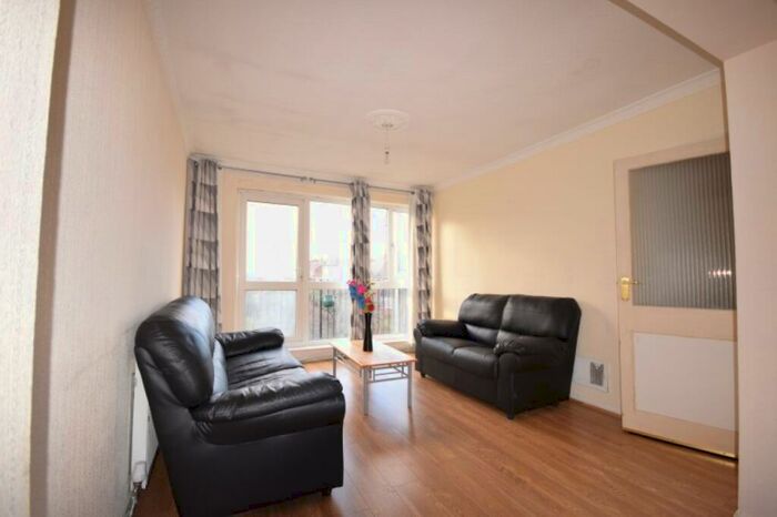 2 Bedroom Apartment To Rent In Lovell Court, Crumpsall, Manchester, M8