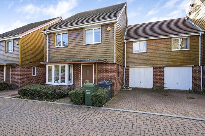 4 Bedroom House For Sale In Darwin Avenue, Dartford, Kent, DA1